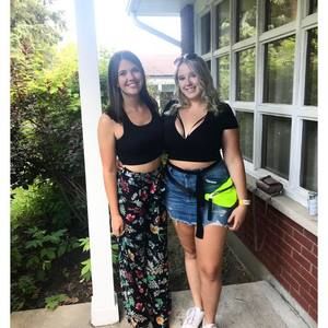 Meet your Posher, Niki